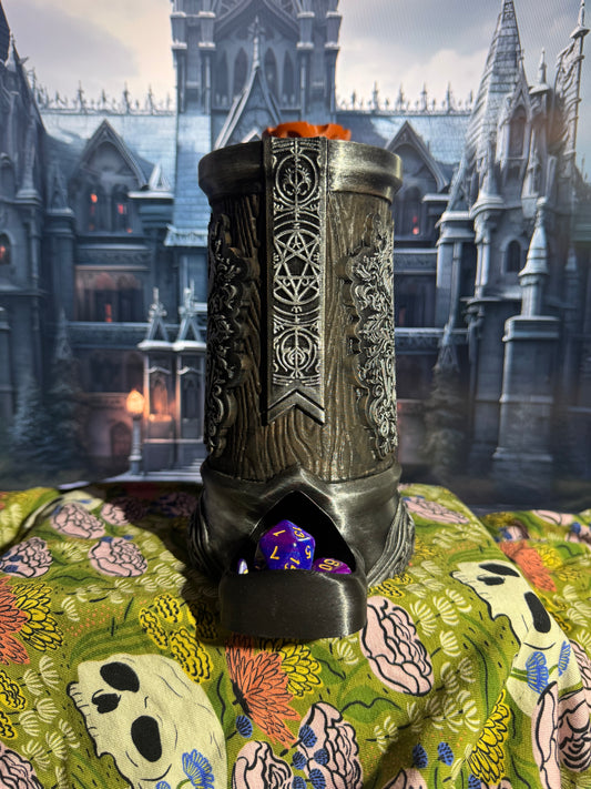 Gothic Dice tower Can holder